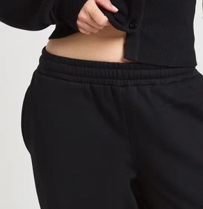 Conjunto Deportivo de Sudadera con Cuello Redondo de Forro Polar para Mujer con Pantalones a Juego, Proveedor Mayorista OEM/ODM con Logotipo Personalizado - Product Image 5