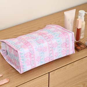 Travel Cosmetic Pouch Wholesale Gift for Her Nylon Cosmetic <strong>Bag</strong> Monogrammed Gingham Make up <strong>Bag</strong> - Product Image 5