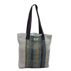 Sac fourre-tout spacieux en toile de chanvre et paille, fait main, style bohème vintage, écologique et durable, pour femme, idéal pour la plage - Product Image 3