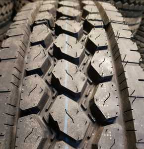 ยางรถบรรทุกทางไกล 11R22.5 12R24.5 315/80R22.5 แบบเหล็กทั้งหมด ไร้ยางใน สำหรับงานหนัก - Product Image 4