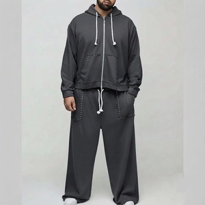 Ensemble de survêtement pour homme grande taille gris foncé avec sweat à capuche zippé et pantalon de jogging, coupe décontractée, couleur unie, deux pièces - Product Image 1