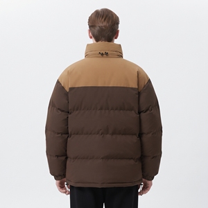 Blouson matelassé color block pour homme avec logo personnalisé, manteau d'hiver chaud entièrement zippé à col montant, veste d'extérieur à effet bulle - Product Image 2