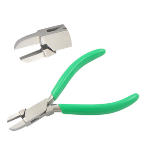 คีมตอกหัวเพชรสเตนเลสสตีล ปากคีบขนาด 15 มม. ความยาว 130 มม. ด้ามจับ PVC สำหรับงานตัดแต่งเครื่องประดับ ทำมือ DIY - Product Image 1