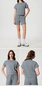 Hauts courts solides grande taille pour femmes T-shirts décontractés sportifs à manches courtes pour la saison d'automne - Product Image 5