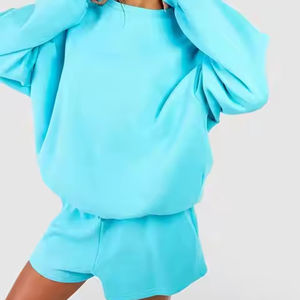 Ensemble de sweats à capuche courts pour femmes avec logo personnalisé, design optimal, fabriqué au Pakistan, en coton de bonne qualité - Product Image 3