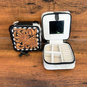 Custom Wholesale Luxury Hand Tooled Leather Necklace Box Travel Jewelry Organizer Case Cowhide Leather Travel Jewelry Case Box - Product Image 3