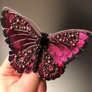 Broche artisanale brodée de perles en forme d'oiseau, bijou fantaisie pour femme, broche insecte brodée de perles, accessoire décoratif pour vêtements - Product Image 6