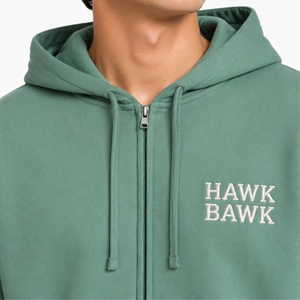 Ensemble sweat à capuche et short pour homme – Style urbain premium, tissu doux et confortable, mode urbaine moderne, coupe décontractée pour le quotidien, agréable pour la peau - Product Image 4