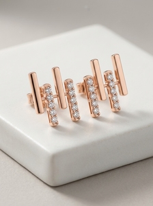 Pendientes Clásicos y Modernos con Diamantes Solitarios de 2.52 Ct, Corte Brillante Cultivado en Laboratorio, Rellenos con Oro Amarillo, Blanco y Rosa de 9K, Certificados por Aigs - Product Image 3