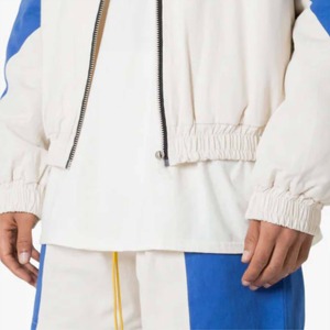 กางเกงขาสั้นตาข่ายโลโก้แบบกำหนดเอง |   ขอบเอวแบบเย็บสองชั้นพิเศษที่กระชับพอดีตัวและกว้างขึ้น |   โรงงานโดยตรง - Product Image 4