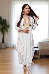 Nouvelles tenues de soirée exclusives de créateurs, style indien et pakistanais, Salwar Kameez, disponibles au prix de gros. - Product Image 2