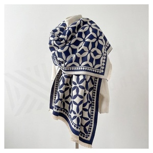 Women's <b>Square</b> <b>Silk</b> <b>Scarf</b> Geometric Print Elegant Multi-Functional All Seasons Daily Wear Accessory - Product Image 4