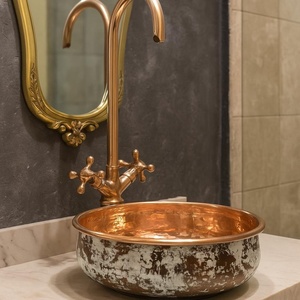 Lavabo de cobre con detalles artesanales, acabado de lujo, pulido premium, superficie lisa y de alta calidad. - Product Image 5