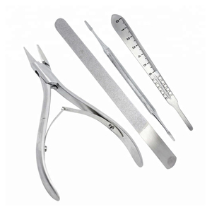 Ciseaux à cuticules professionnels à lame courbée, outil de soin des ongles pour salon de manucure et de beauté - Product Image 2