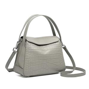 Sac à main élégant en cuir gaufré croco gris de qualité supérieure avec poignée supérieure et bandoulière pour femme, véritable fermeture éclair, résistant à l'eau, tendance - Product Image 4
