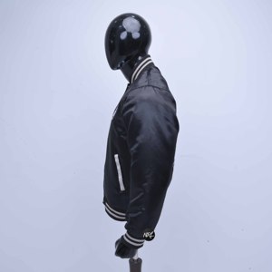 Veste universitaire vintage en satin pour homme, personnalisable avec lettres sur les manches, coupe ajustée, boutonnée, de qualité supérieure et tendance - Product Image 2