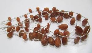 Chaîne de perles facettées en forme de goutte d'eau Natura Orange Sunstone, 8 pouces de long - Product Image 4