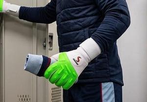 Guantes de Portero de Fútbol Subhay, Dedos Completos, Blancos y Verdes, Palma de Silicona Antideslizante, Correa de Muñeca Ajustable, Unisex, Equipo Deportivo - Product Image 4