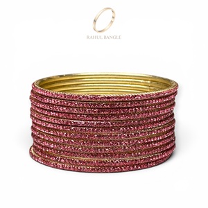 Brazaletes de Diseño Premium, Colección Moderna con Base de Acero Inoxidable y Cristales, para Bodas, Precio al por Mayor - Product Image 4