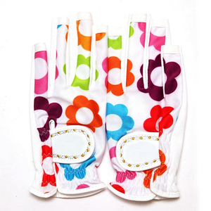 Guantes de Golf de Piel de Cabretta Suave Premium Antideslizantes Verdes con Logotipo Personalizado al por Mayor, Cierre de Tirón, Unisex, Mano Izquierda/Derecha - Product Image 4