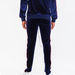 Ensemble de survêtement d'hiver décontracté en velours imprimé, deux pièces, avec sweat à capuche et pantalon de jogging, en matière douce et respirante, vente en gros - Product Image 6