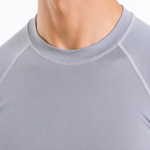 Camiseta de Compresión de Manga Corta para Hombre, Ajuste Deportivo, Comodidad Premium, Estilo Activo, Secado Rápido, Elástica, Flexible y Potente - Product Image 4
