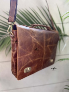 New Arrival Crunch Leather Office Use Messenger Shoulder <b>Bag</b> Multi Uses Hot Sale High Quality Laptop <b>Bag</b> Leather Unisex <b>Bag</b> - Product Image 2
