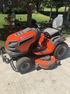 เครื่องตัดหญ้าแบบนั่งขับ Husqvarna TS354XD รุ่น Heavy Duty พร้อมเครื่องยนต์ 24 แรงม้า แผ่นตัดกว้าง โครงเหล็กแข็งแรง จัดส่งรวดเร็ว - Product Image 4