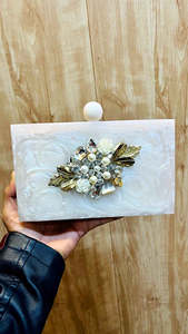 Pochette de soirée en résine avec pierres, idéale pour les magasins d'accessoires de mode, à revendre en couleur personnalisée, fabriquée à la main par MULTI CRAFT - Product Image 5