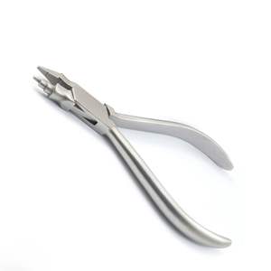 Pince à plier les fils orthodontiques pour jeunes, en acier inoxydable de qualité chirurgicale, 13 cm, argentée - Product Image 1