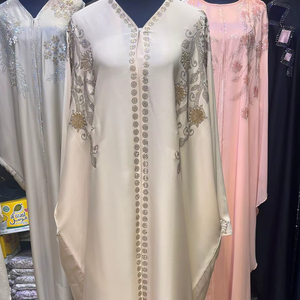 Nouvelle Collection : Magnifique Abaya de Dubaï, Vêtement Islamique Traditionnel pour Femme, Abaya d'Arabie Saoudite, Abaya de Dubaï, Vêtements Musulmans, Tenue du Golfe - Product Image 1
