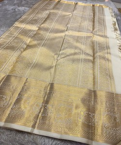 Sari Tradicional Indio de Seda con Borde Dorado para Bodas, Estilo Banarasi para Mujer - Product Image 6