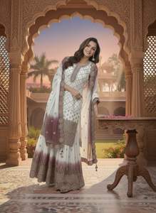 Ensemble Kurta Palazzo de créateur en tissu Georgette Star avec broderie lourde de sequins, tenue traditionnelle pour fêtes, mariages et occasions festives - Product Image 2