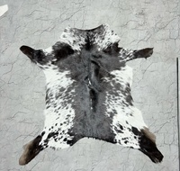Peau de veau 100% naturelle, motif brut, pour la fabrication de tapis de décoration intérieure, sacs, ceintures et accessoires (logo personnalisé disponible)