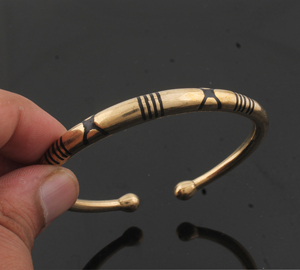 Vintage Gold Plated Bangle For Women Gold Plating Antique Style Geometric <b>Cuff</b> <b>Bracelet</b> Ethnic Bohemian Fashion Jewelry - Product Image 3