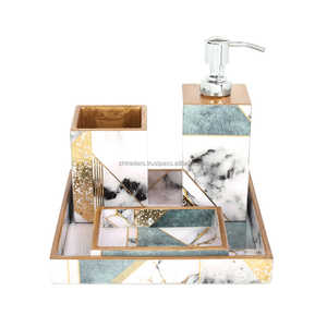 ชุดห้องน้ำ MDF พิมพ์ลายเคลือบแบบพรีเมี่ยมพร้อมถาดเครื่องจ่ายและอุปกรณ์เสริมสำหรับห้องน้ำที่หรูหรา - Product Image 3
