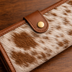 กระเป๋าสตางค์หนังวัวแท้สำหรับผู้หญิง กระเป๋าใส่สมุดเช็คแบบยาวพร้อมตัวล็อคแบบกระดุม ช่องใส่บัตร และกระเป๋าคลัทช์ขนาดใหญ่ - Product Image 2