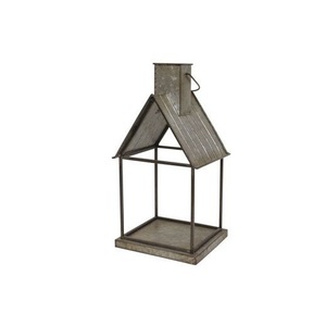 Farol de metal decorativo diseñado para realzar el ambiente elegante en espacios de hostelería e interiores del hogar. - Product Image 3