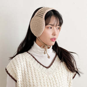 ชุด DIY สำหรับทำที่อุ่นหูไหมพรม Anywool - Product Image 6