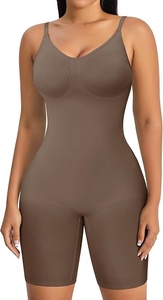 Body ajustado marrón para mujer con tirantes finos, sin mangas, control de abdomen, moldeador, largo por encima de la rodilla, ropa deportiva - Product Image 1