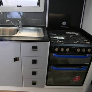 Expedition Overland 4x4 : Remorque de camping légère et moderne en acier inoxydable - LIVRAISON GRATUITE À TOUTES LES RÉGIONS - Product Image 2