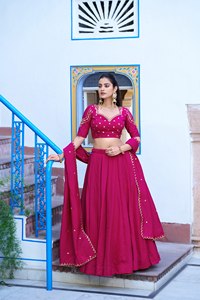 Nuevas llegadas: Lehenga Choli de seda para mujer, ideal para bodas y fiestas. Lehenga Choli nupcial para exportación. - Product Image 1