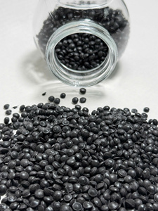 Carbon Black Molding Grade Masterbatch PE <b>Pellets</b> with Chemical Resistance Vietnam Origin - Product Image 6