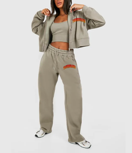 Ensemble de survêtement pour femmes, personnalisé, athlétique, 2 en 1, en coton écologique, sweat-shirt à capuche et pantalon de jogging, vêtements de sport, qualité supérieure - Product Image 1