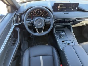 Mazda CX-90 S Premium Plus AWD hybride turbo SUV d'occasion de luxe avec sièges en cuir et toit ouvrant panoramique - Product Image 6