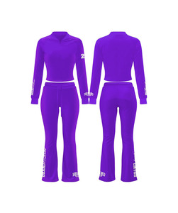 Conjunto de camiseta y leggings de bádminton para mujer, de poliéster y spandex de alta calidad, 220 GSM, color rojo, transpirable, elástico, con logo personalizado impreso. Conjuntos para mujer. - Product Image 5