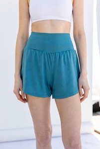 Shorts de sport taille haute pour femmes, effet push-up fessier, froncé, pour yoga et gym, vente en gros - Product Image 2