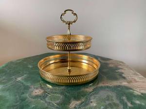 Support à gâteau en métal de qualité supérieure pour la présentation des gâteaux, support de service élégant pour les mariages, les fêtes et les pâtisseries - Product Image 3