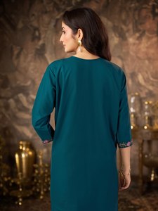 Ensemble Kurta et Palazzo pour femmes, couleur turquoise, avec broderie florale, vêtements ethniques décontractés - Product Image 6