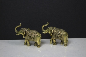 Handcrafted Brass <b>Elephant</b> Figurine (Single) Antique Finish Decorative <b>Elephant</b> Statue Home Office Decor - Product Image 2